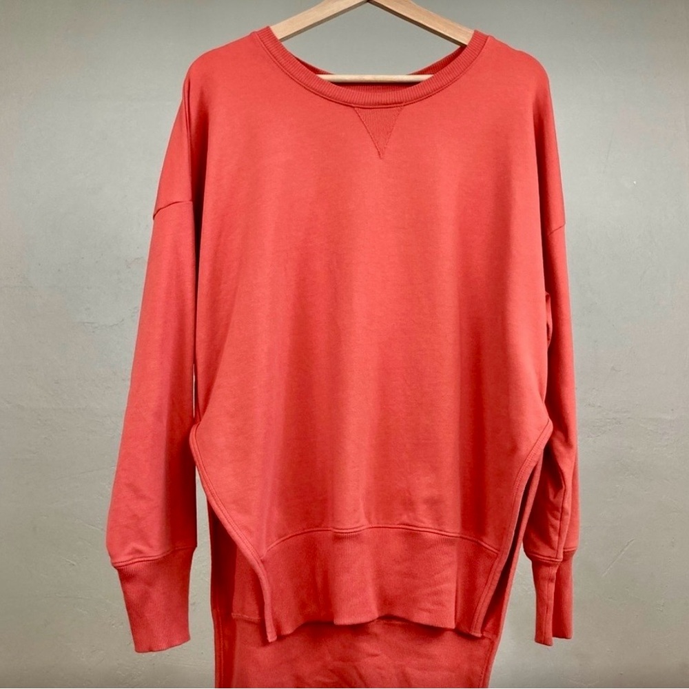 Universal Standard Classic Light Terry Open Side Sweatshirt